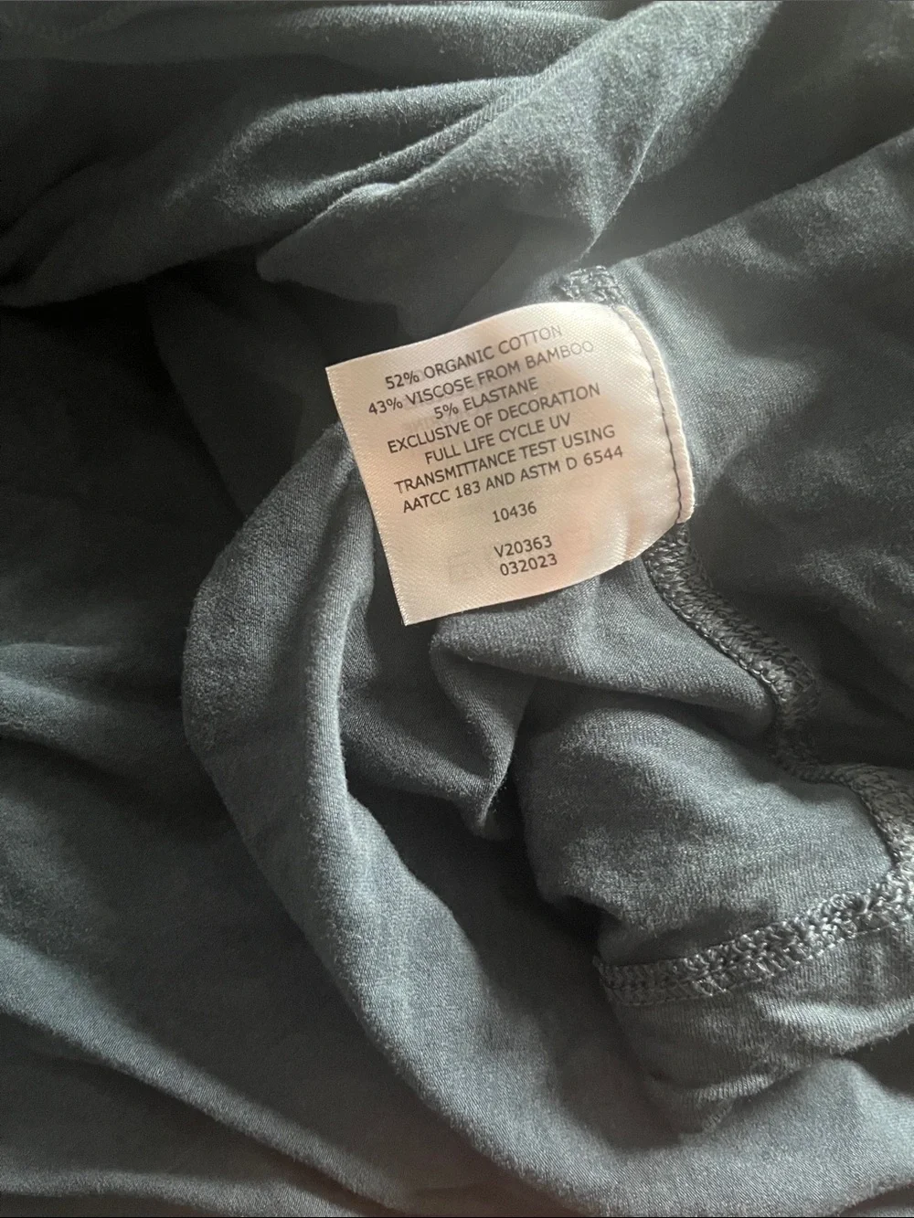 Coolibar Lumaleo Zip-Up Hoodie - Picture 8 of 8